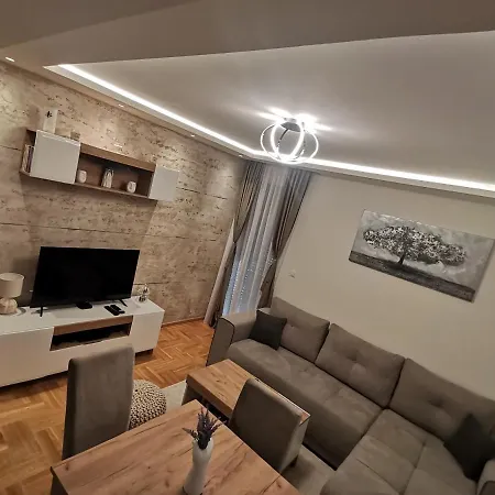 Wind Apartment